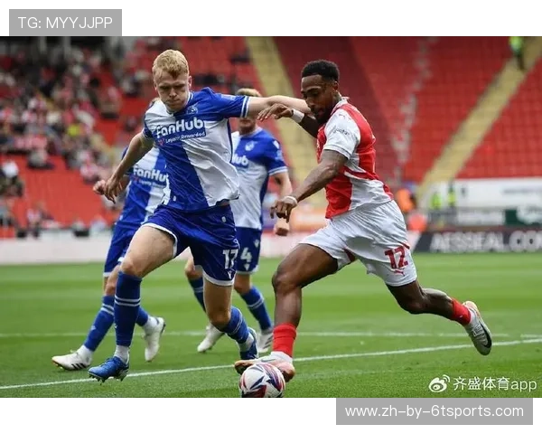 足球比赛中的全员防守与反击组织 足球比赛中的全员防守与反击组织